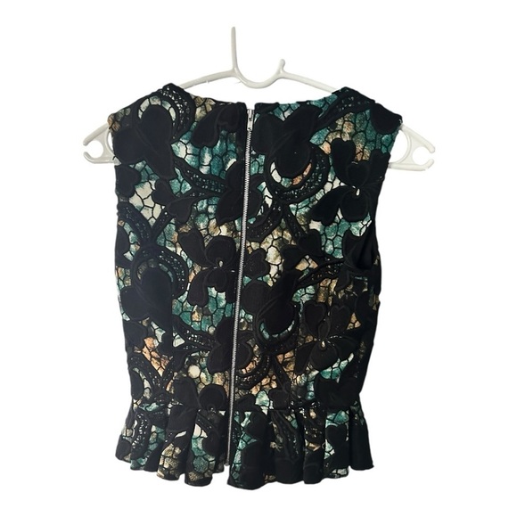 Jovani Masalvi Black and Green Embroidered Top - Size 0 - Picture 4 of 11